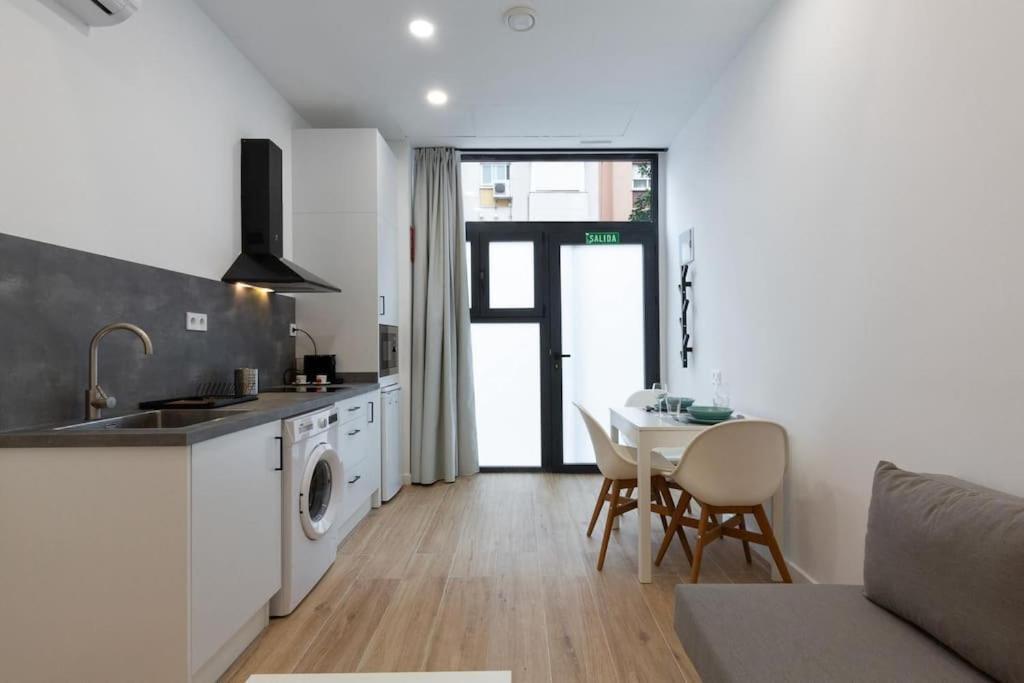 발렌시아 Nuevo Loft En Playa Y Cerca Del Centro, Ac Y Wifi 아파트 외부 사진