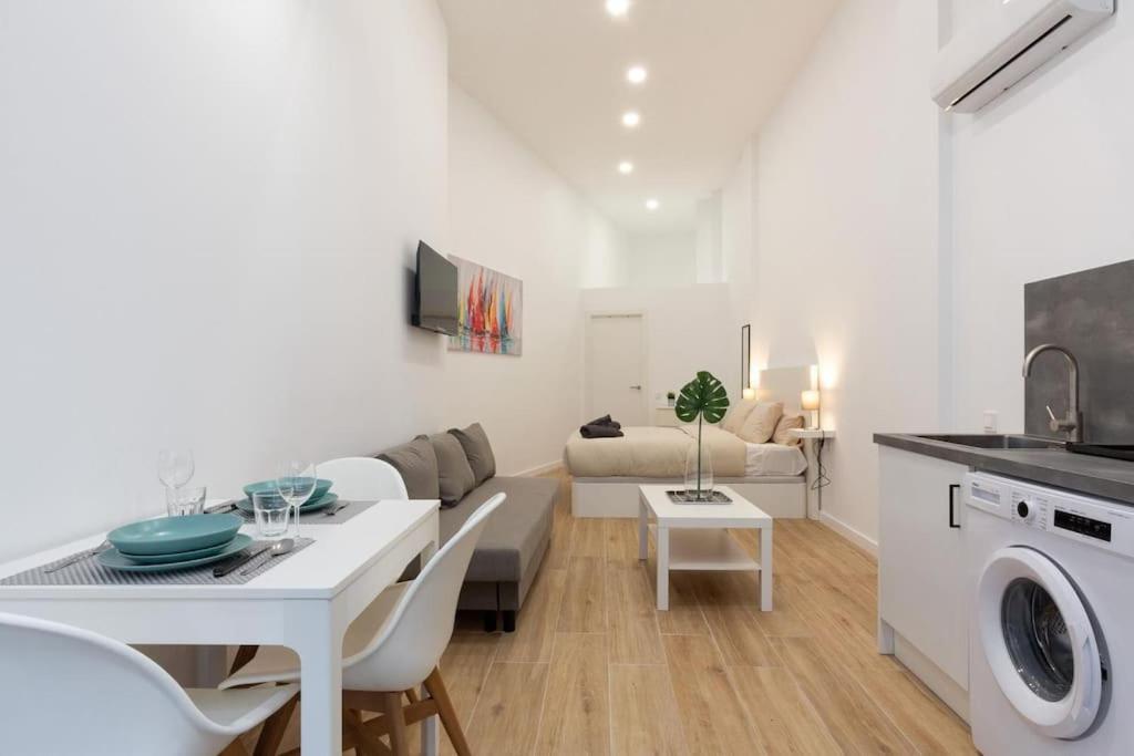 발렌시아 Nuevo Loft En Playa Y Cerca Del Centro, Ac Y Wifi 아파트 외부 사진