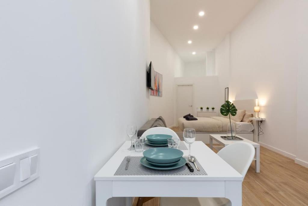 발렌시아 Nuevo Loft En Playa Y Cerca Del Centro, Ac Y Wifi 아파트 외부 사진